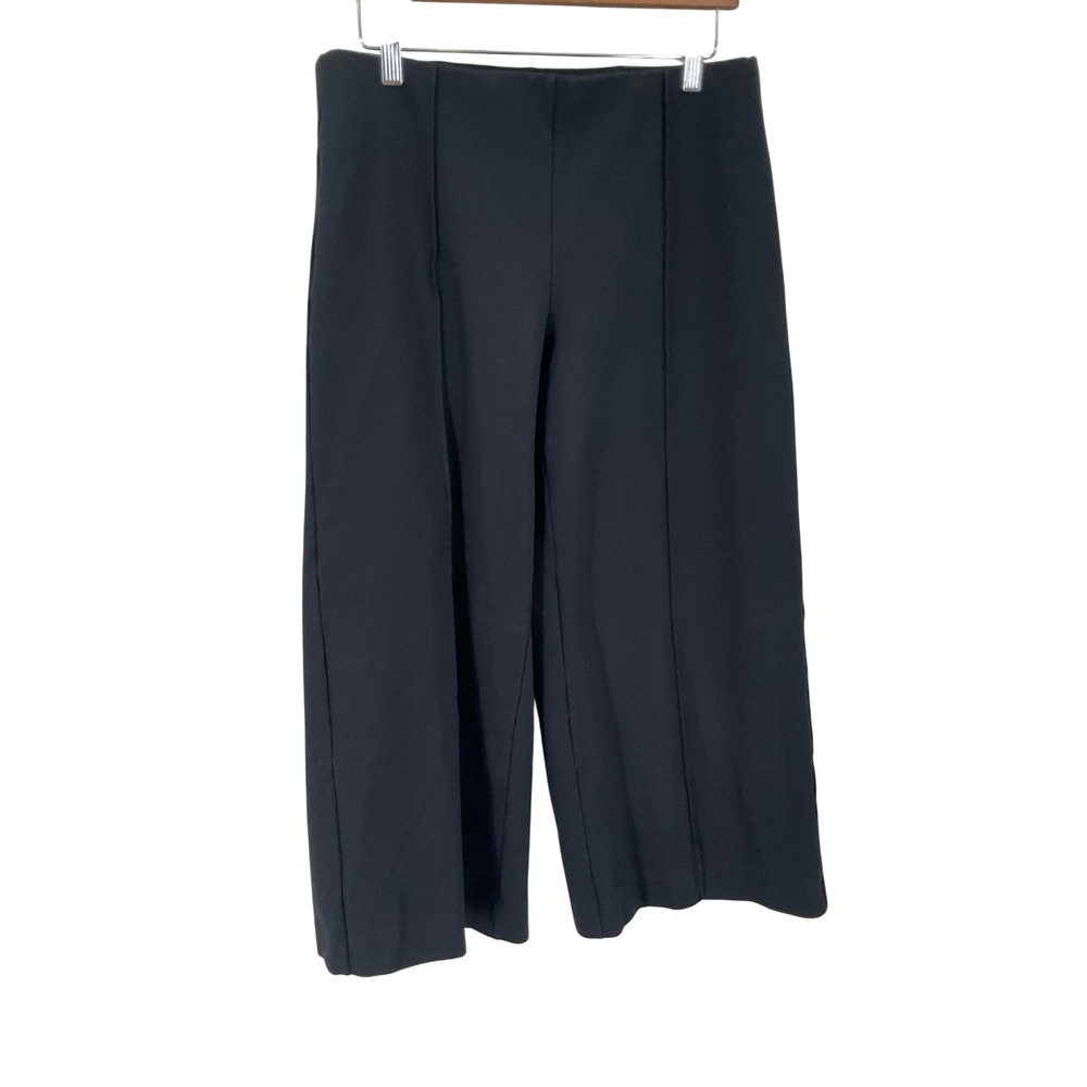Chico's Crop Pants Women Size 1 Black Wide Leg Seam Detail Classic Minimalist